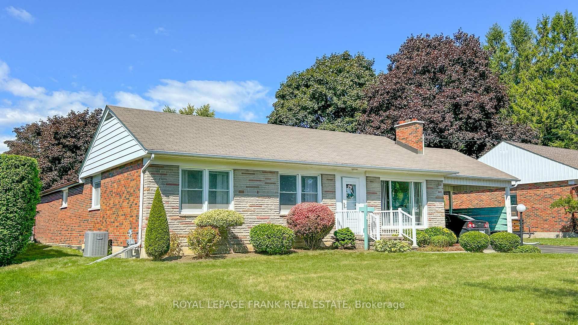 Photo 1 of 8 Edsall Avenue, Clarington, Bowmanville — HOMEH