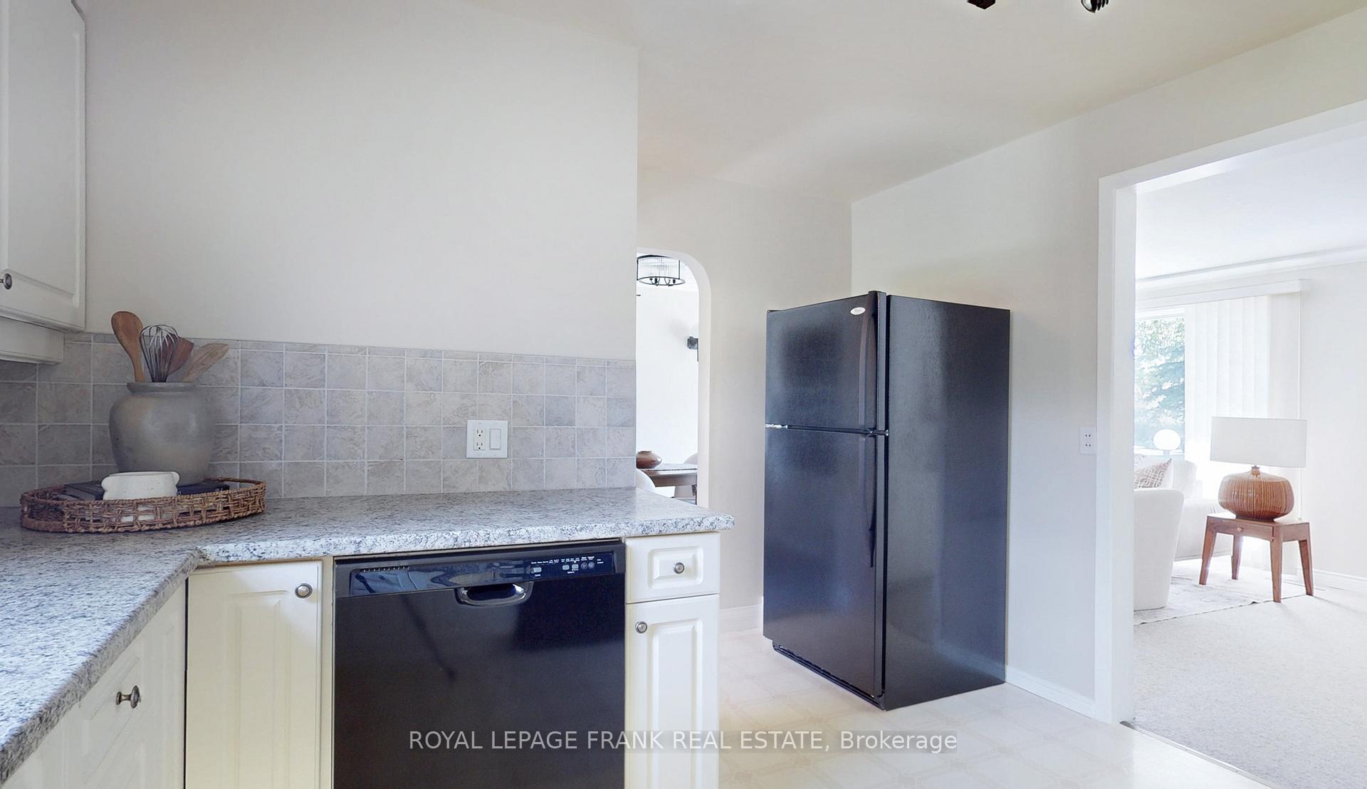 Photo 8 of 8 Edsall Avenue, Clarington, Bowmanville — HOMEH