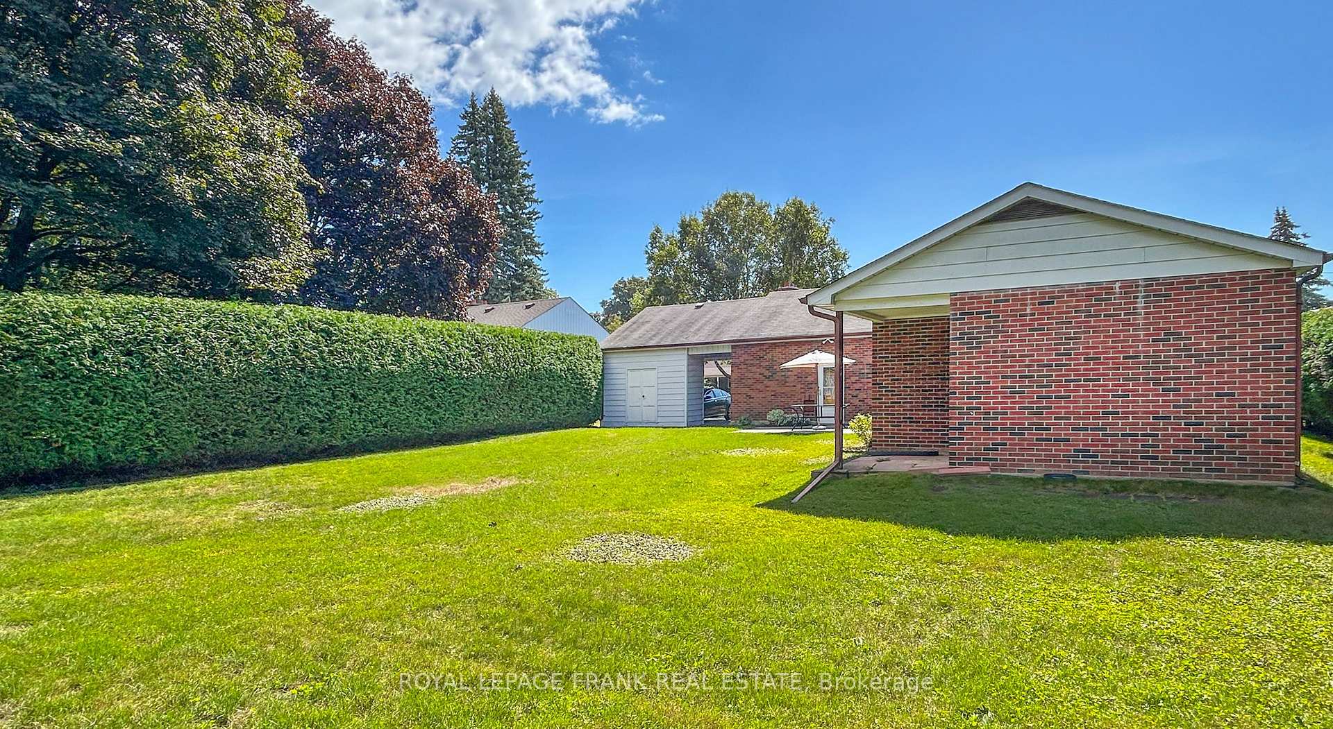 Photo 36 of 8 Edsall Avenue, Clarington, Bowmanville — HOMEH