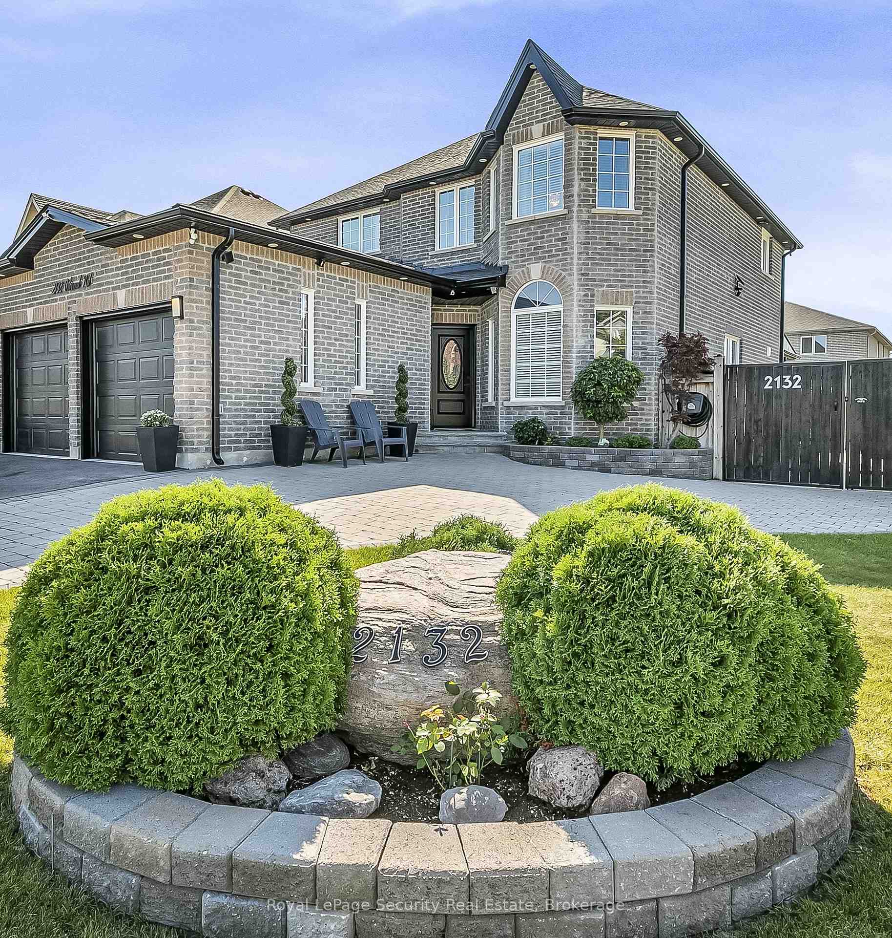 Photo 3 of 2132 Osbond Road, Innisfil, Alcona — HOMEH
