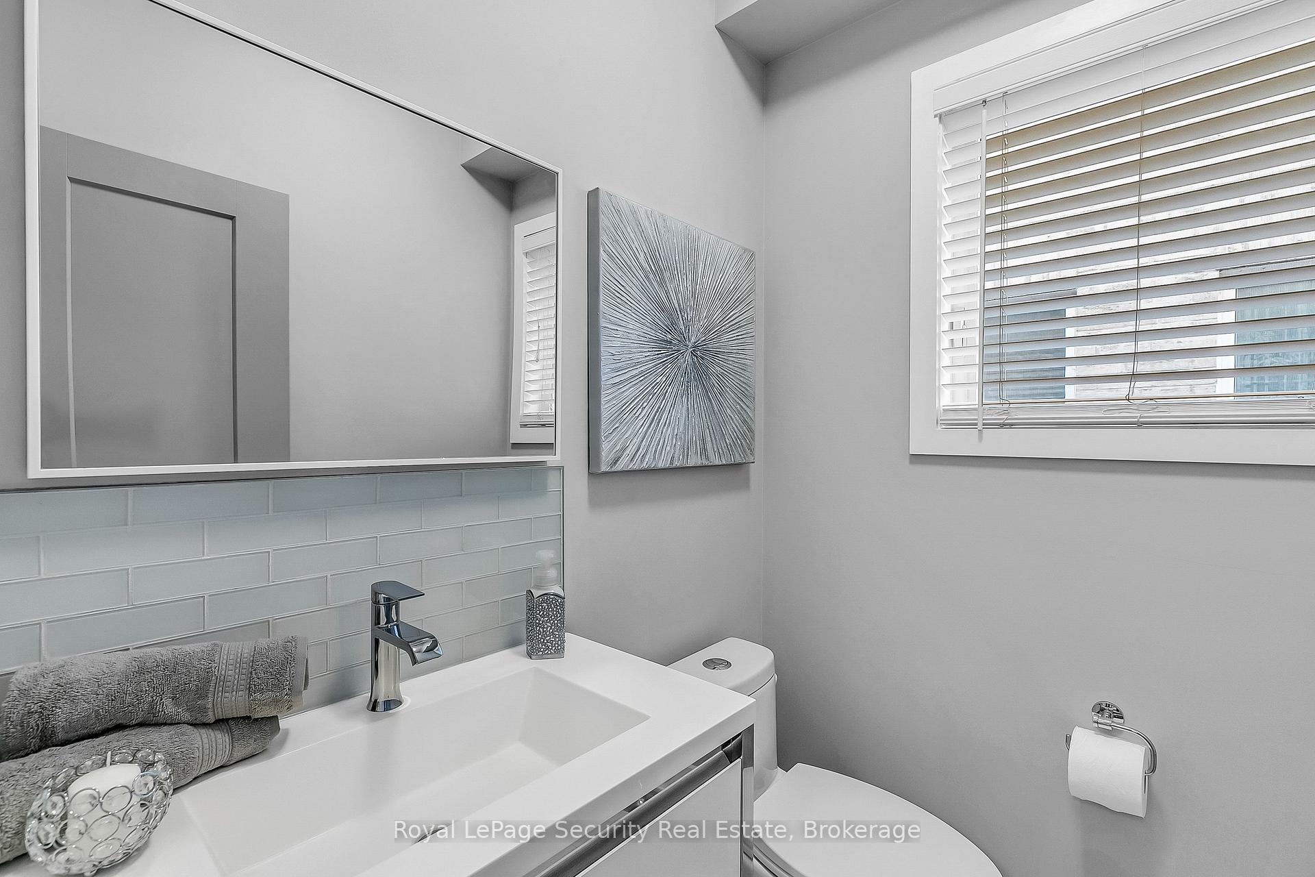 Photo 42 of 2132 Osbond Road, Innisfil, Alcona — HOMEH