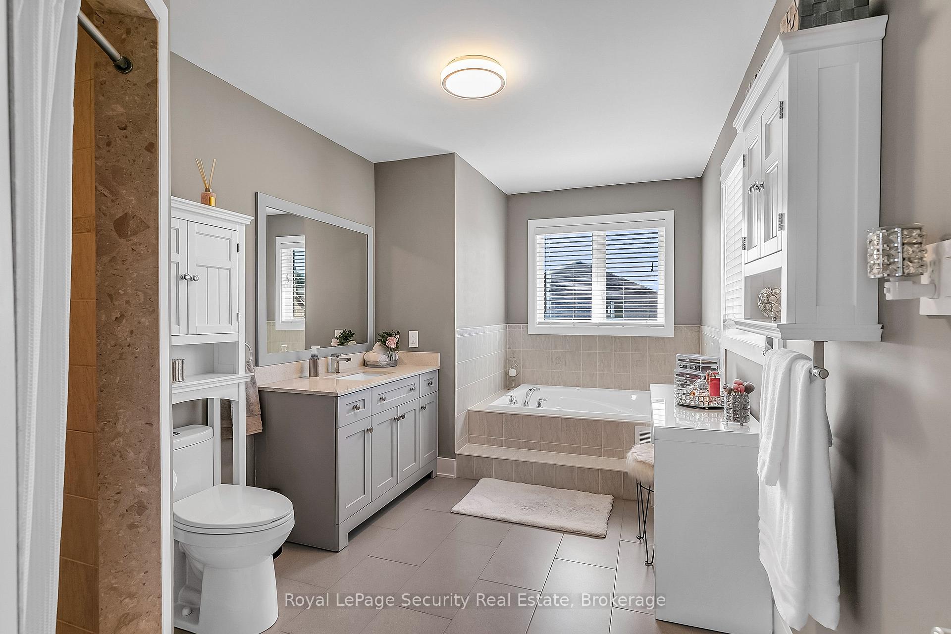 Photo 18 of 2132 Osbond Road, Innisfil, Alcona — HOMEH