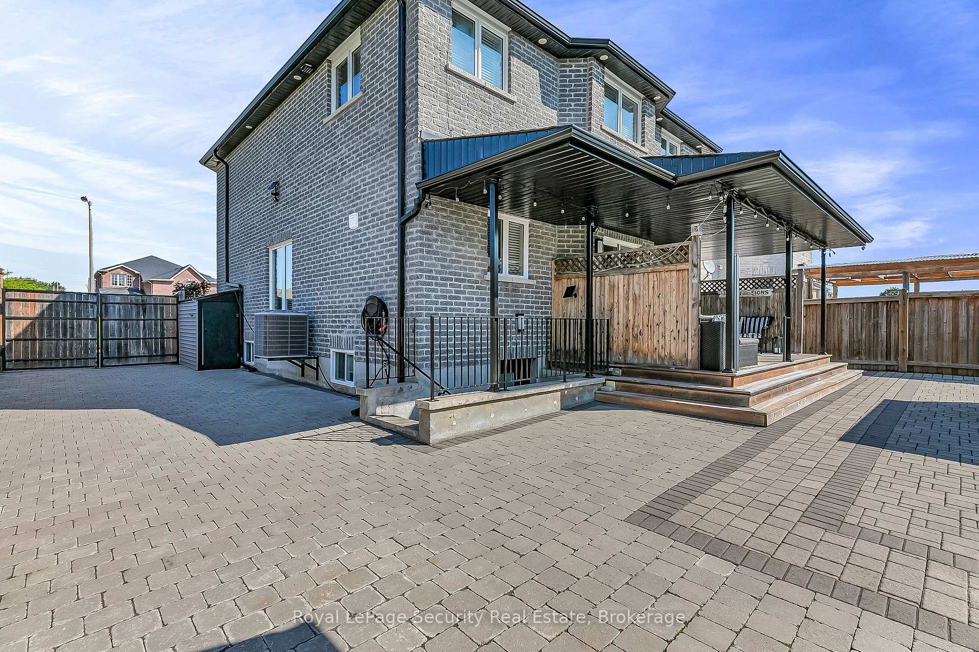 Photo 35 of 2132 Osbond Road, Innisfil, Alcona — HOMEH