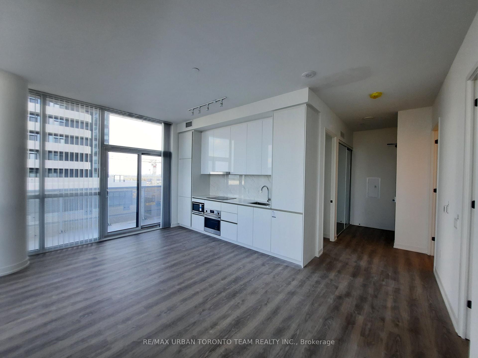 Photo 6 of Unit 610, 8 Interchange Way, Vaughan, Vaughan Corporate Centre — HOMEH