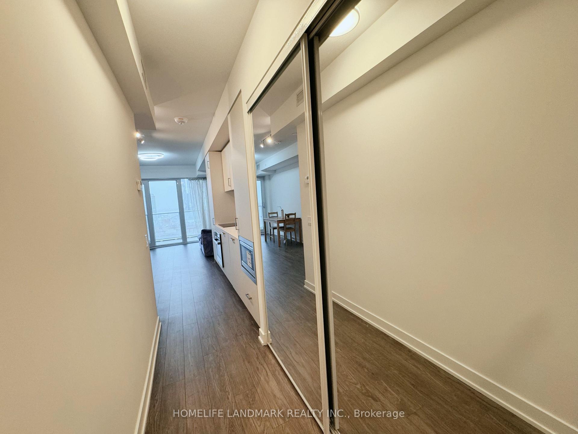 Photo 3 of Unit 2106, 88 Queen Street E, Toronto, Church-Yonge Corridor — HOMEH