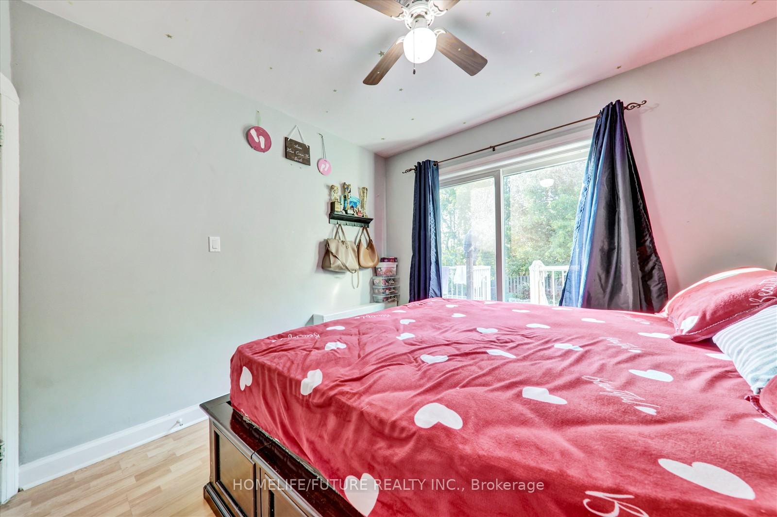 Photo 9 of 90 Quebec Street, Oshawa, Central — HOMEH