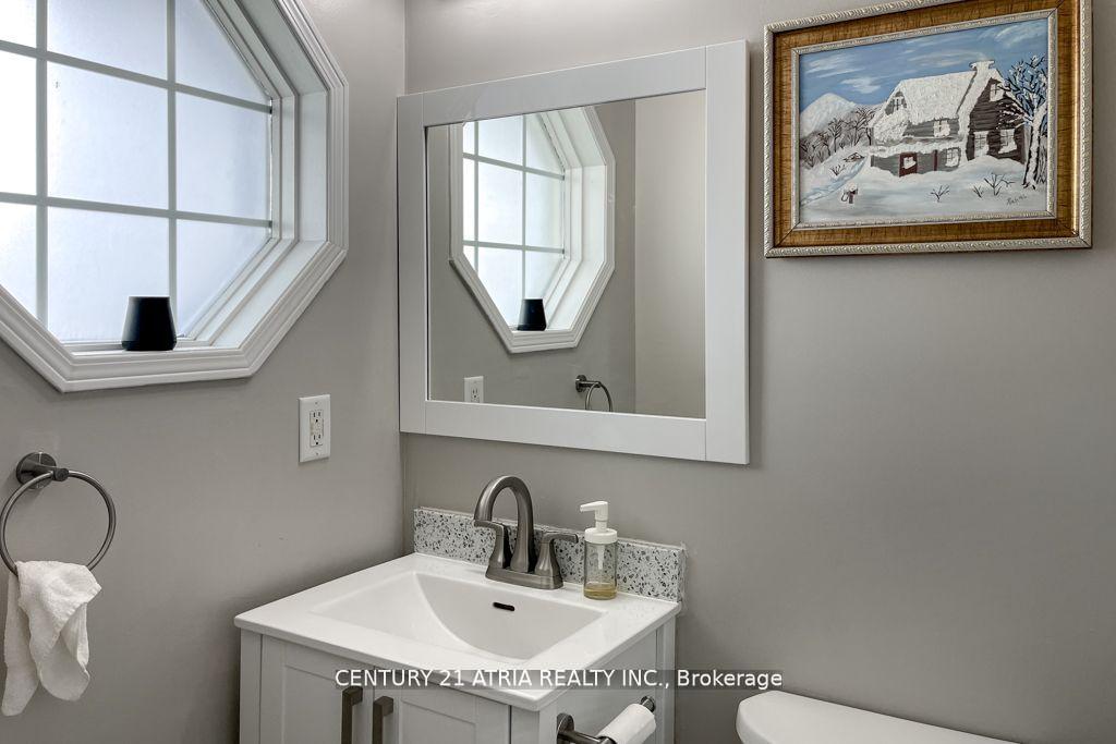 Photo 11 of 236 Dunsmore Lane, Barrie, Georgian Drive — HOMEH