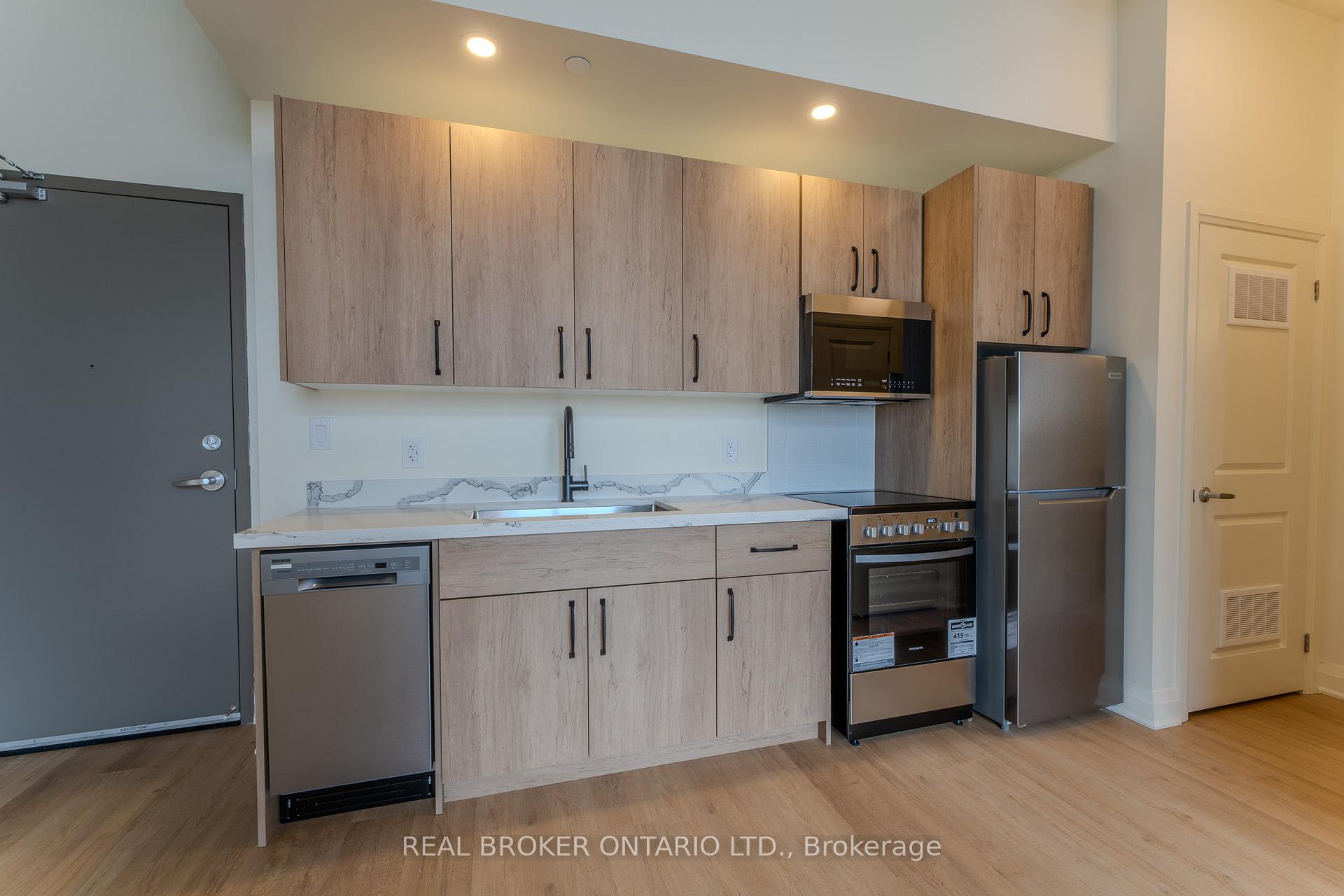 Photo 3 of Unit 504, 11 Robert Street, Hamilton, Beasley — HOMEH