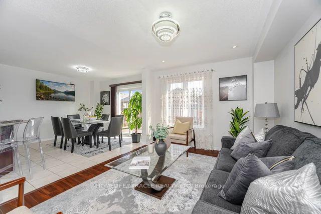 Photo 13 of 25 Luce Drive E, Ajax, Northwest Ajax — HOMEH