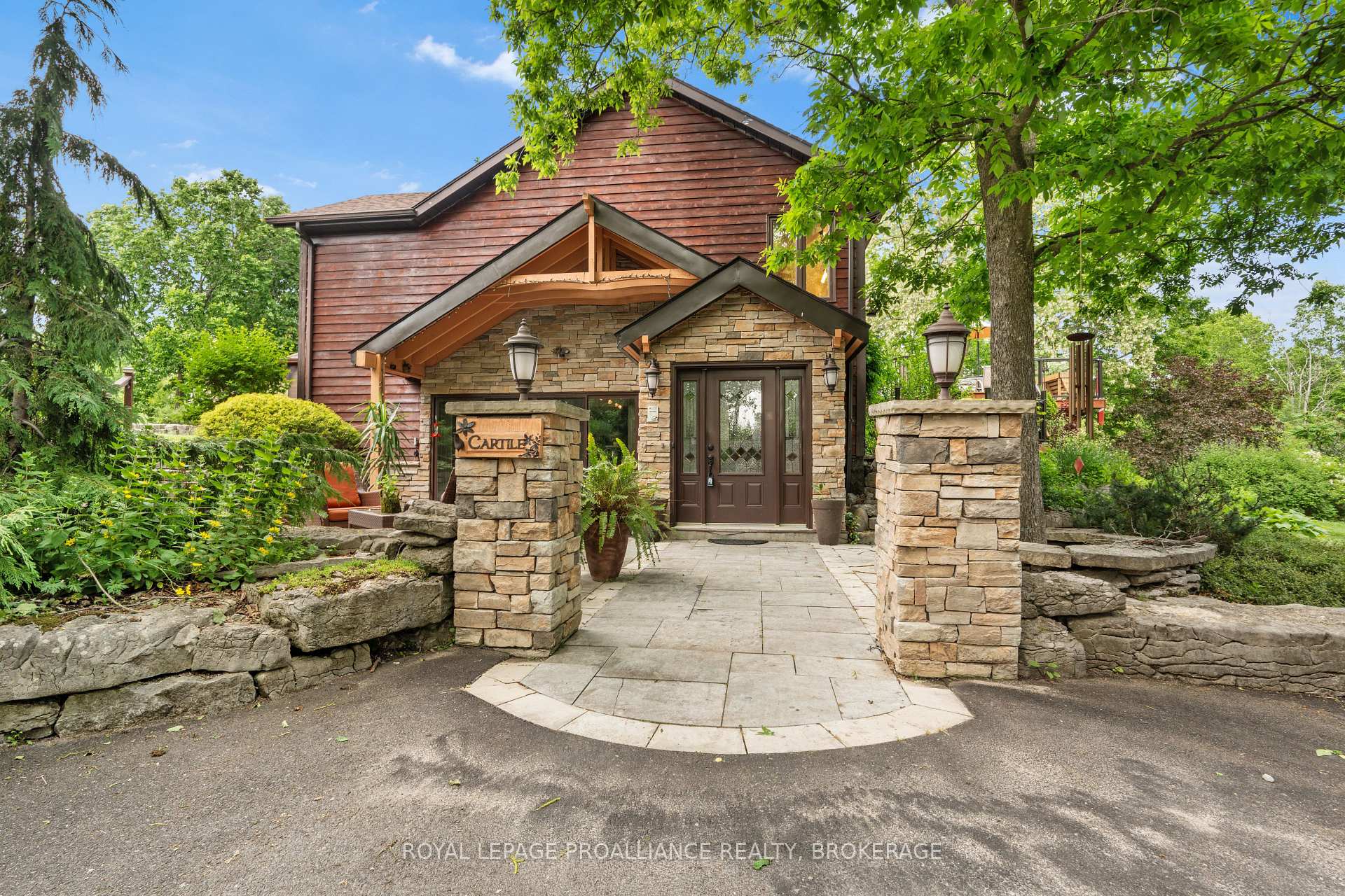 Photo 4 of 1827 Radage Road, Kingston, City Northwest — HOMEH