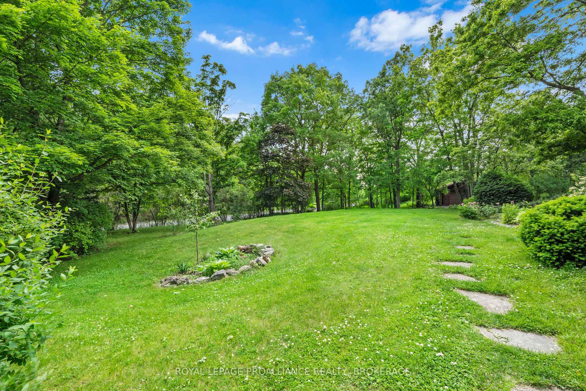 Photo 12 of 1827 Radage Road, Kingston, City Northwest — HOMEH