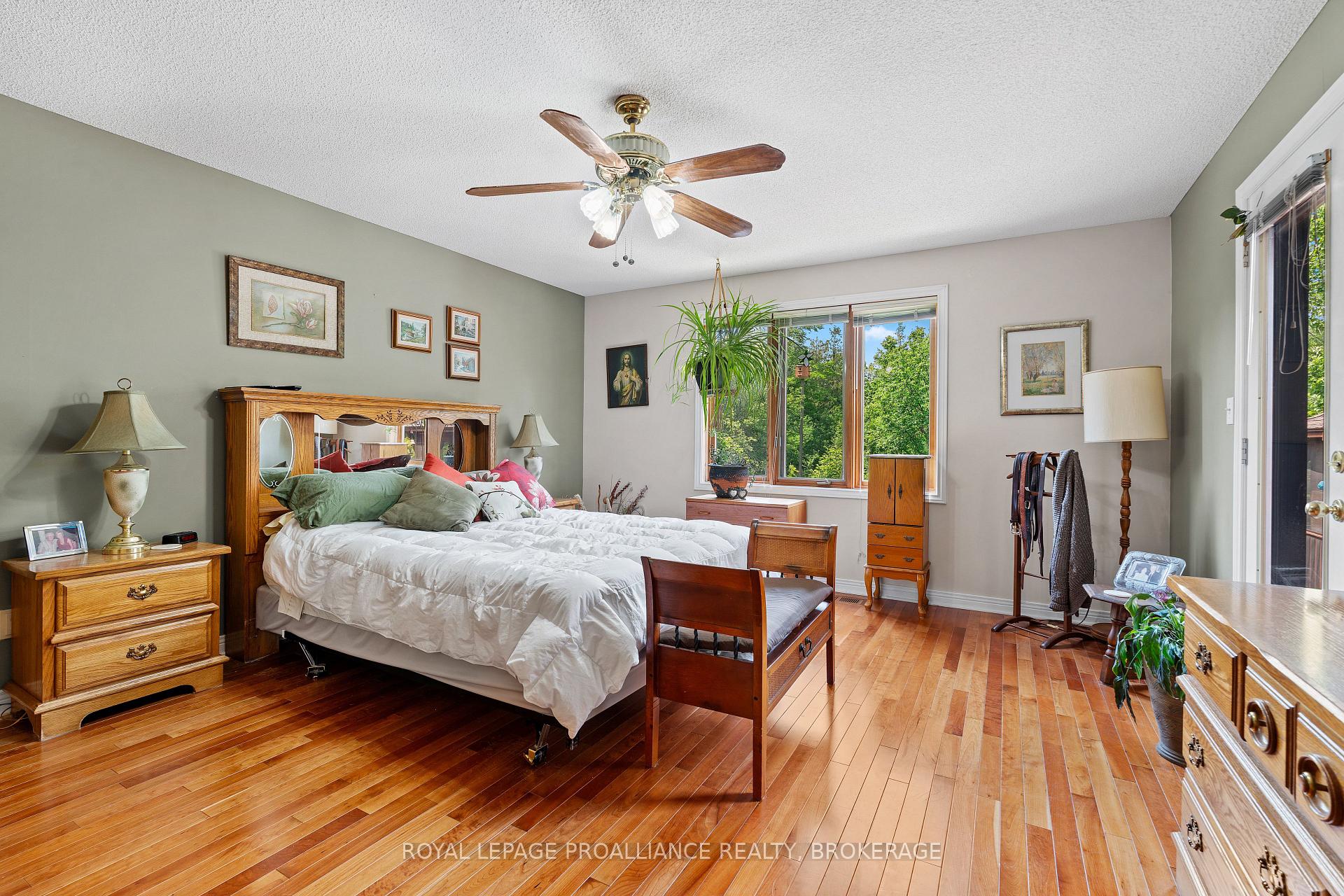 Photo 24 of 1827 Radage Road, Kingston, City Northwest — HOMEH