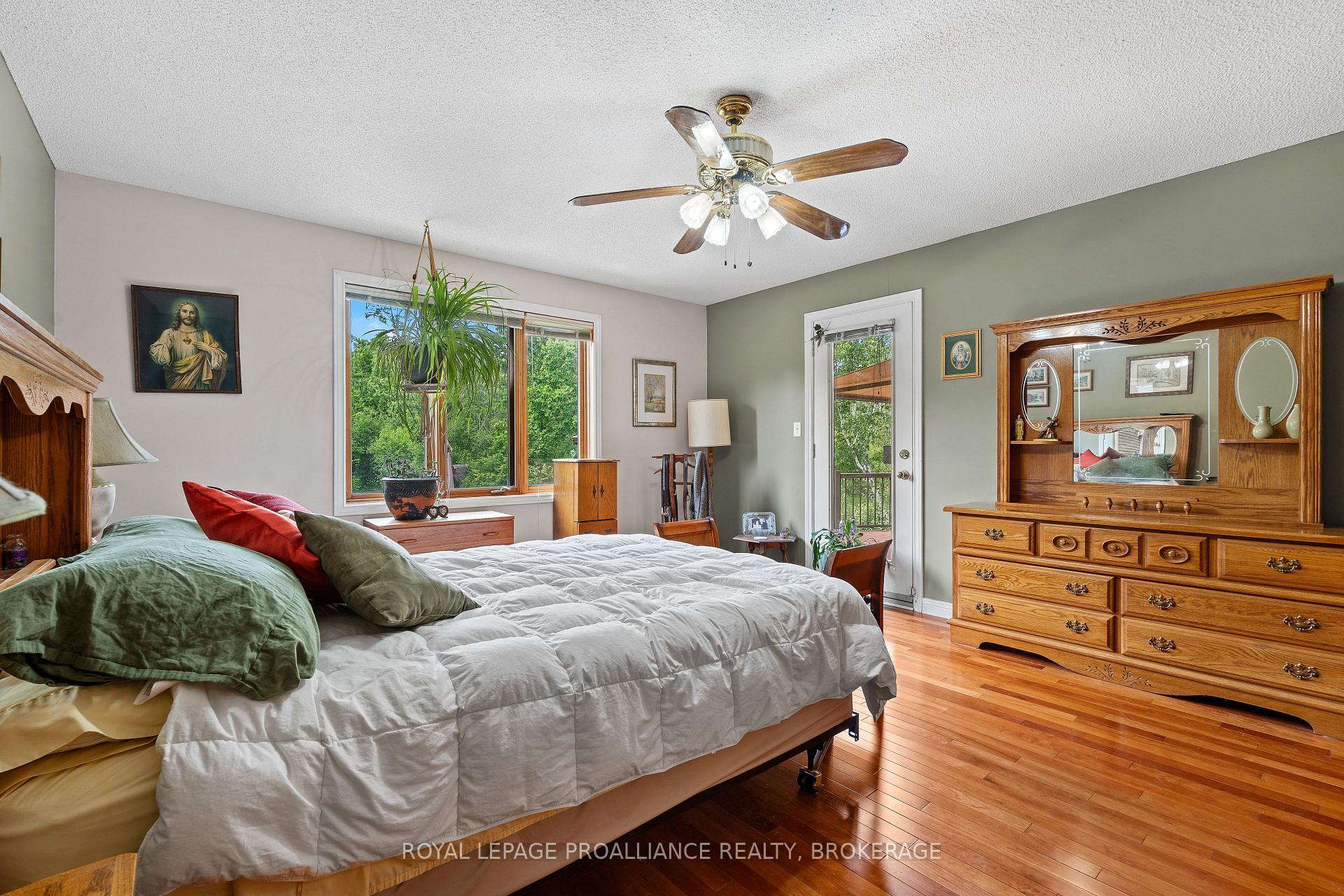 Photo 17 of 1827 Radage Road, Kingston, City Northwest — HOMEH