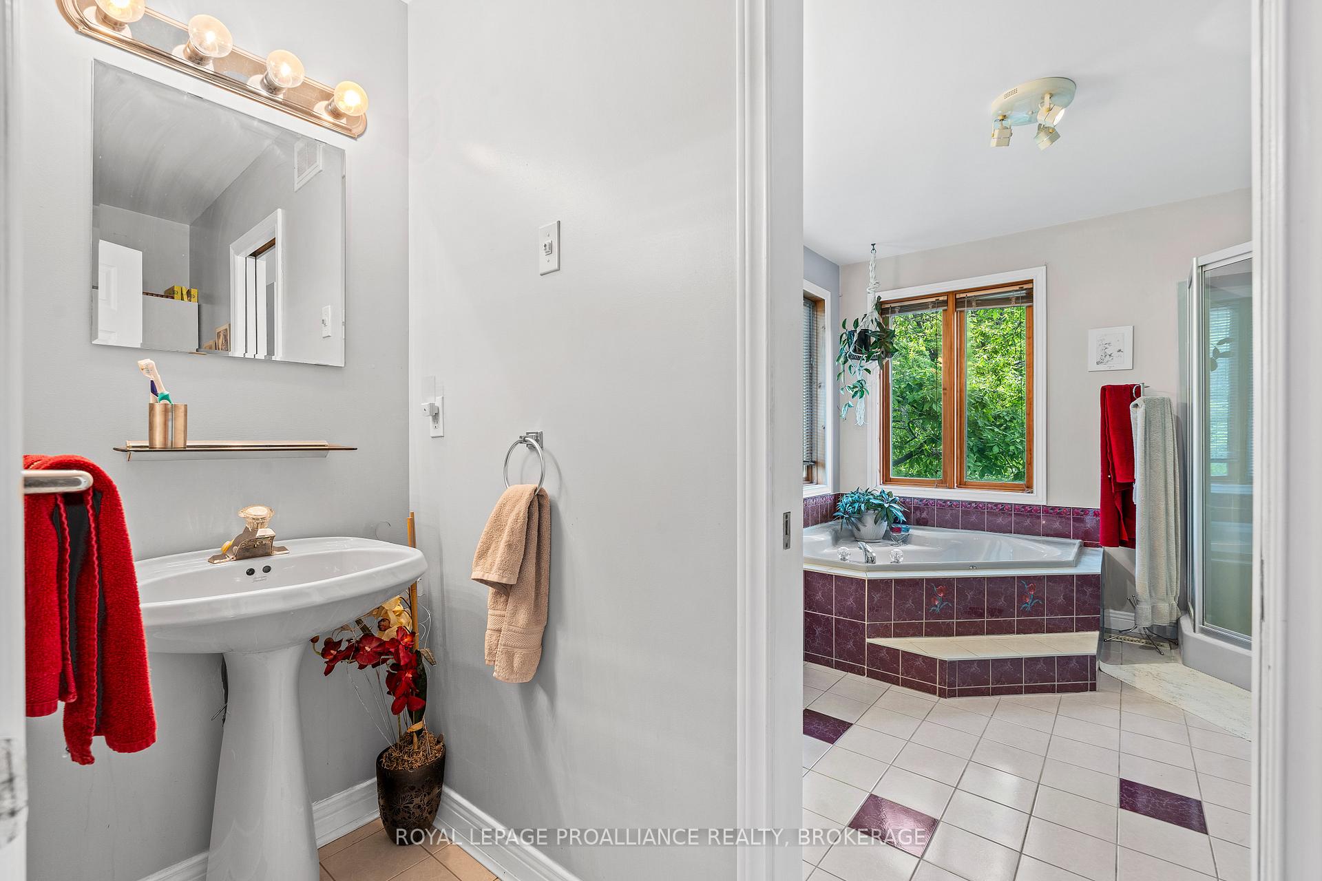 Photo 28 of 1827 Radage Road, Kingston, City Northwest — HOMEH