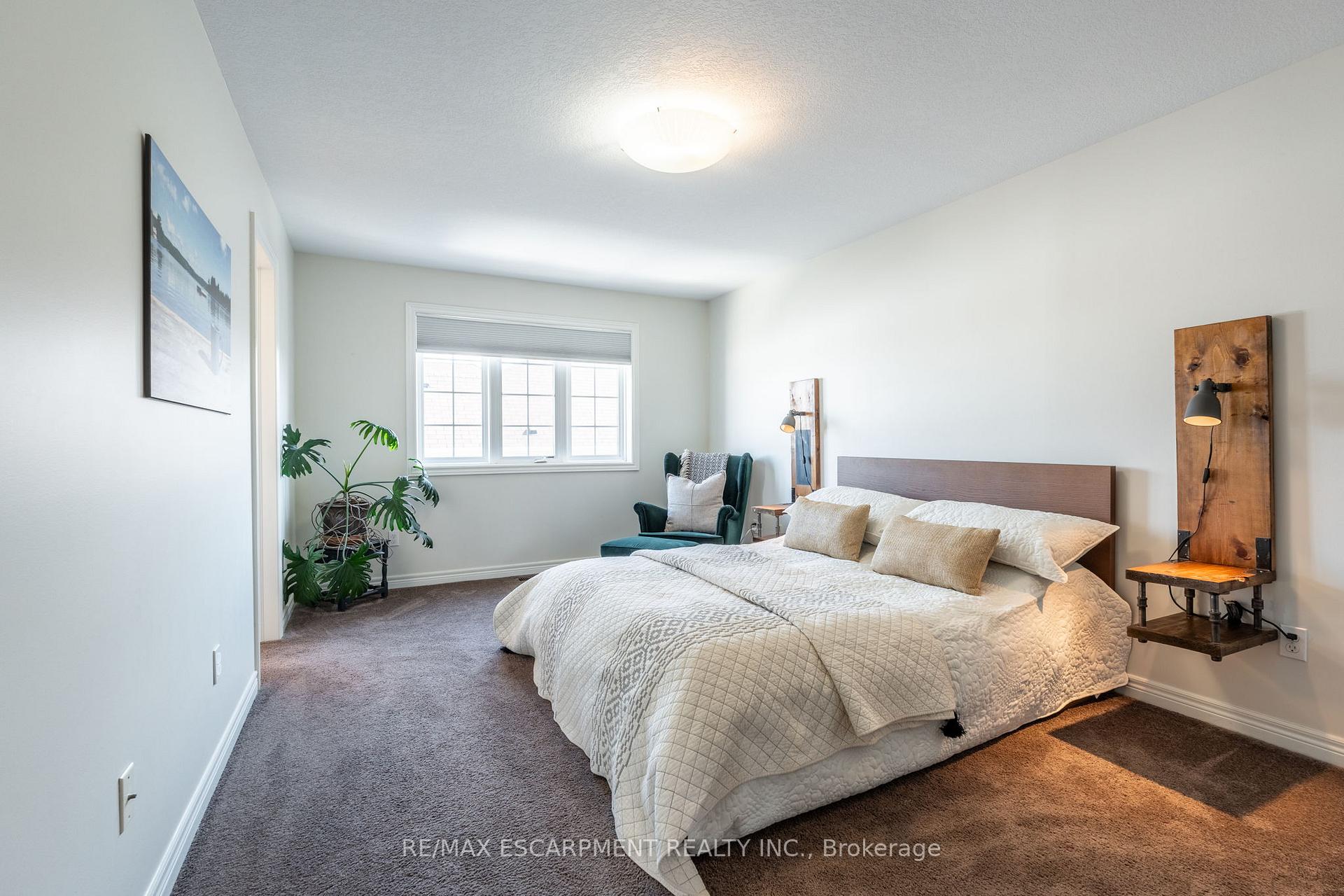 Photo 32 of 14 Mccurdy Avenue, Hamilton, Waterdown — HOMEH