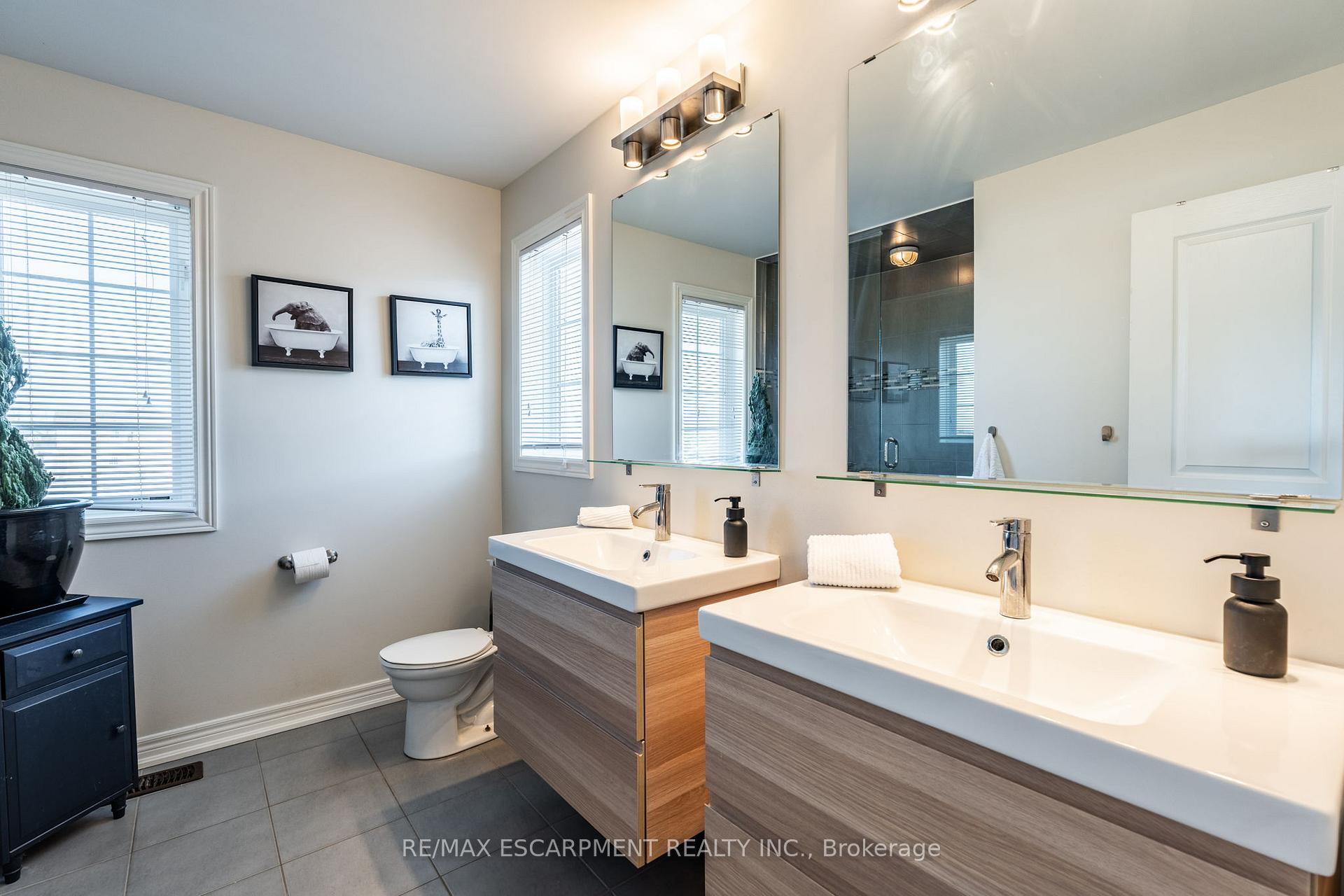 Photo 26 of 14 Mccurdy Avenue, Hamilton, Waterdown — HOMEH