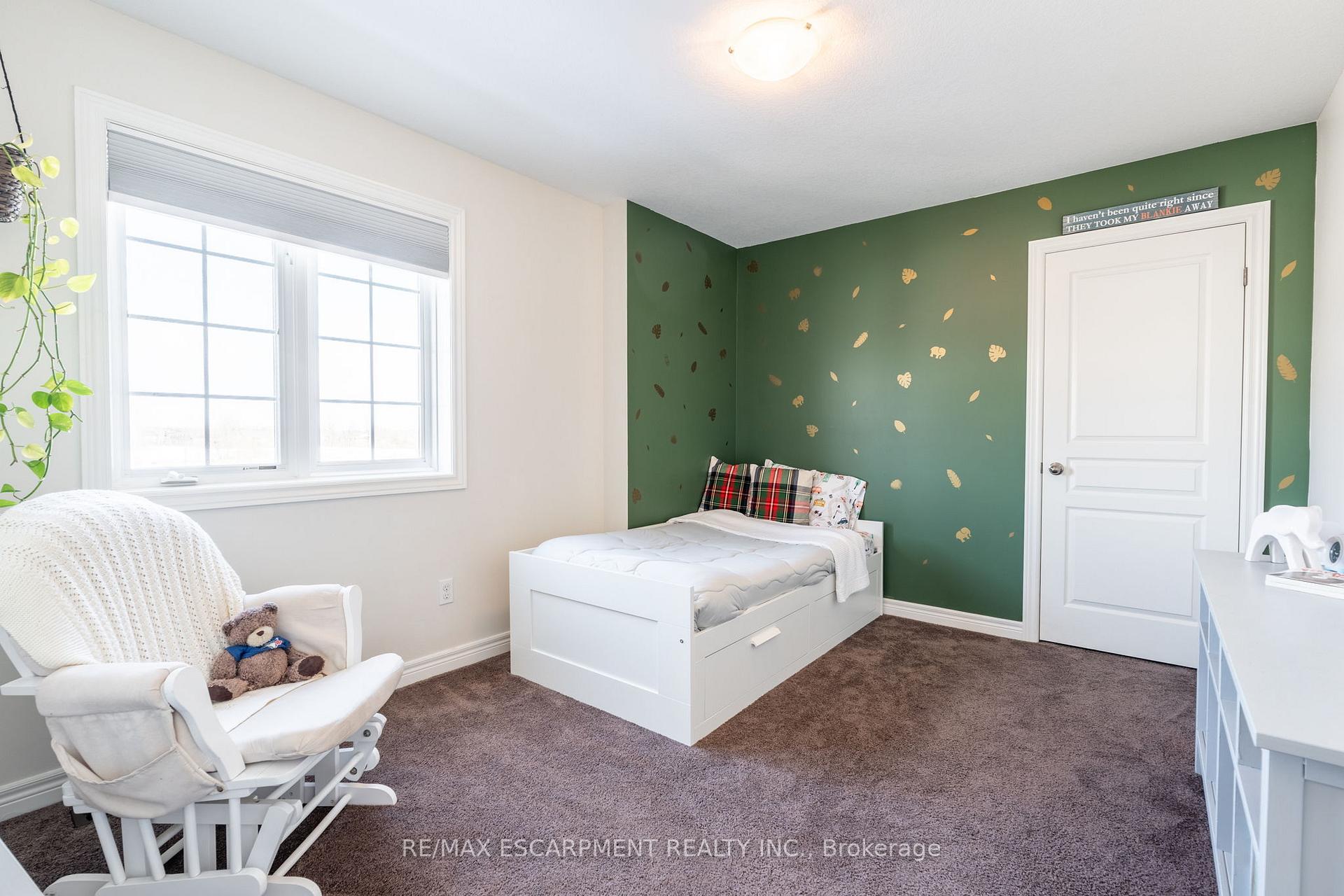 Photo 28 of 14 Mccurdy Avenue, Hamilton, Waterdown — HOMEH