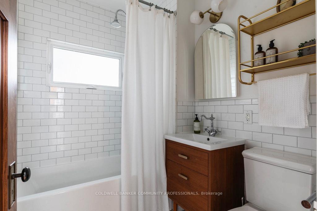 Photo 22 of 111 Gladstone Avenue, Hamilton, St. Clair — HOMEH