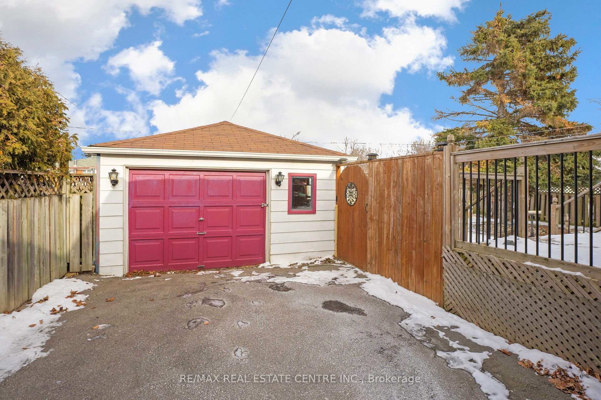 Photo 39 of 5 Marsden Crescent, Brampton, Brampton East — HOMEH