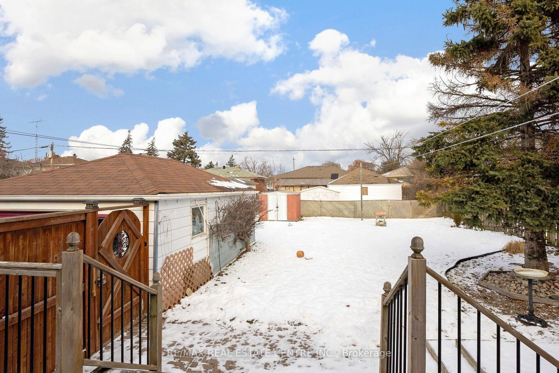 Photo 31 of 5 Marsden Crescent, Brampton, Brampton East — HOMEH