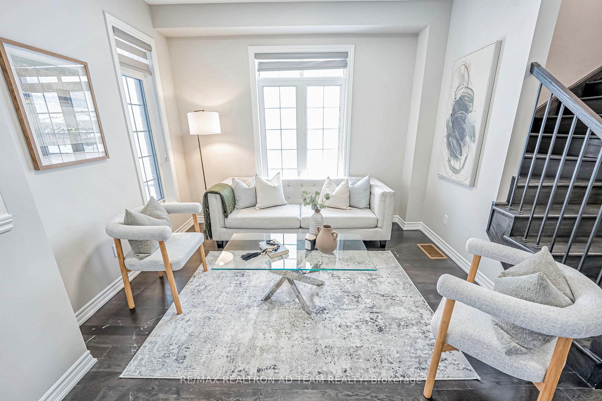 Photo 3 of 2402 Angora Street, Pickering, Rural Pickering — HOMEH