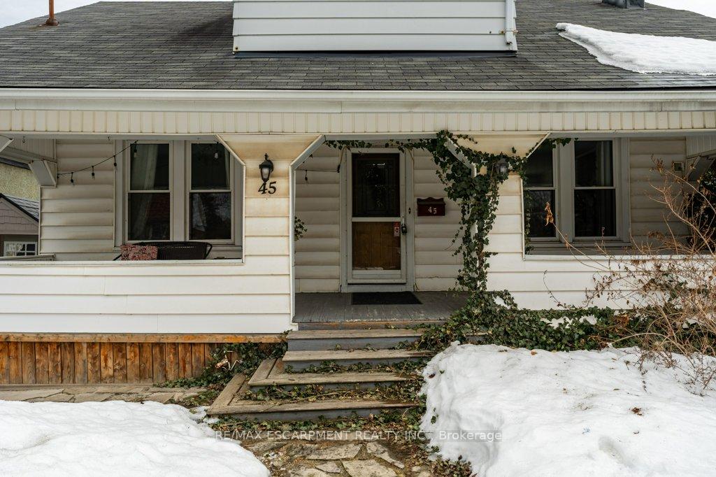 Photo 10 of 45 East 13TH Street, Hamilton, Inch Park — HOMEH