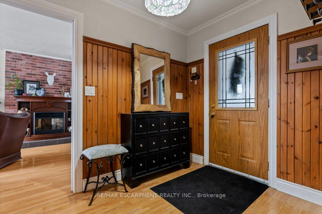 Photo 5 of 45 East 13TH Street, Hamilton, Inch Park — HOMEH
