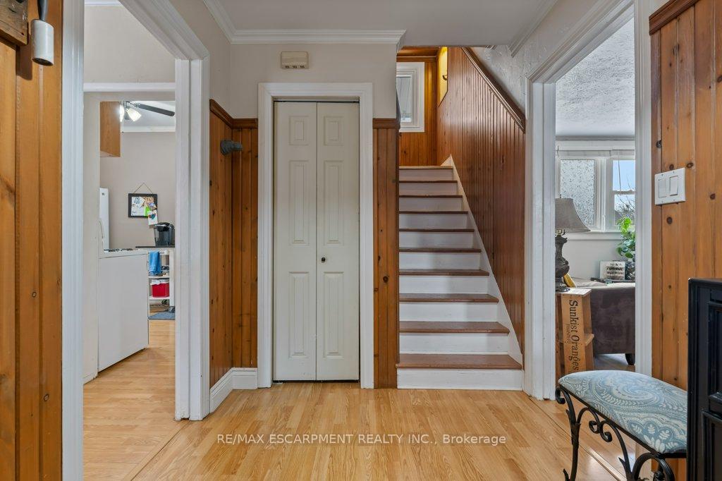 Photo 9 of 45 East 13TH Street, Hamilton, Inch Park — HOMEH