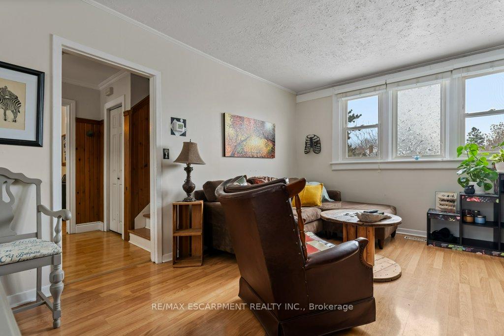 Photo 12 of 45 East 13TH Street, Hamilton, Inch Park — HOMEH