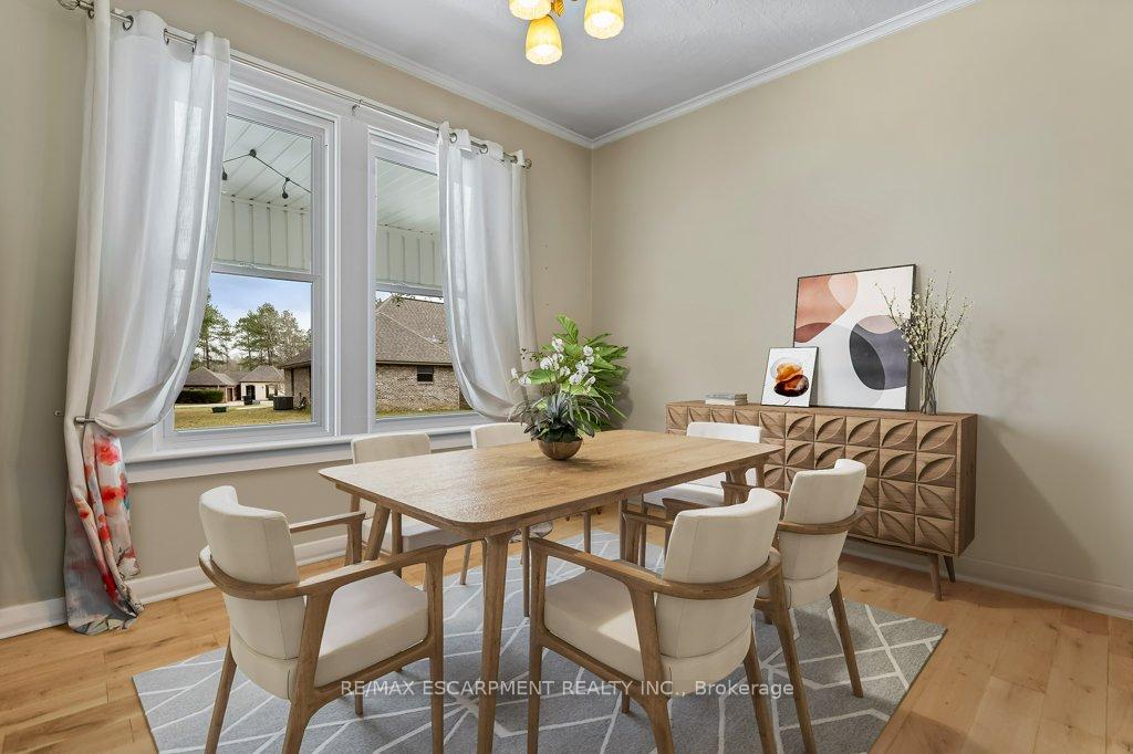 Photo 18 of 45 East 13TH Street, Hamilton, Inch Park — HOMEH