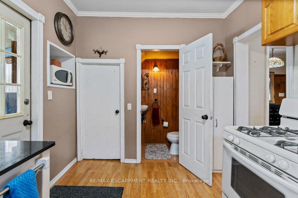 Photo 27 of 45 East 13TH Street, Hamilton, Inch Park — HOMEH