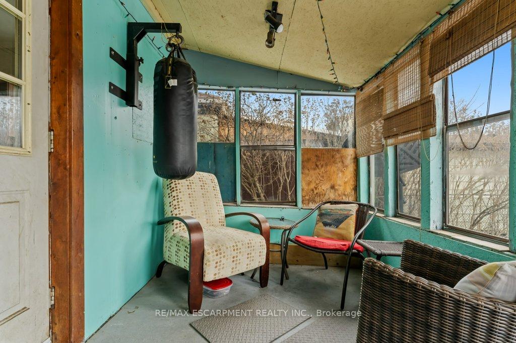 Photo 39 of 45 East 13TH Street, Hamilton, Inch Park — HOMEH