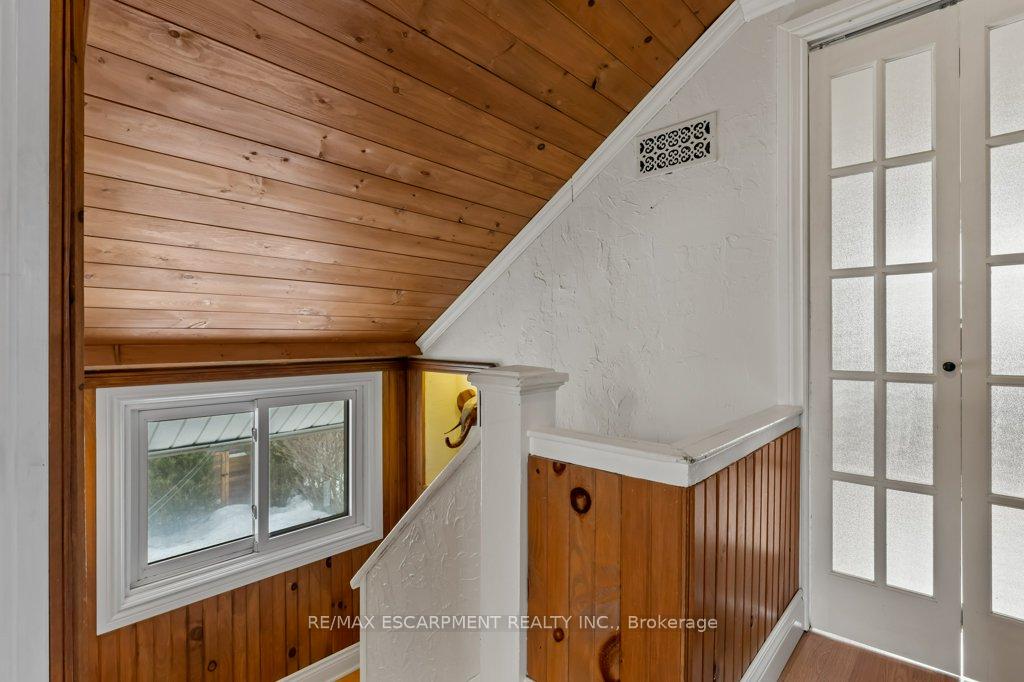 Photo 30 of 45 East 13TH Street, Hamilton, Inch Park — HOMEH