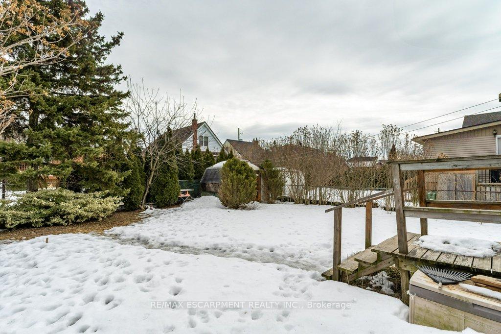 Photo 32 of 45 East 13TH Street, Hamilton, Inch Park — HOMEH