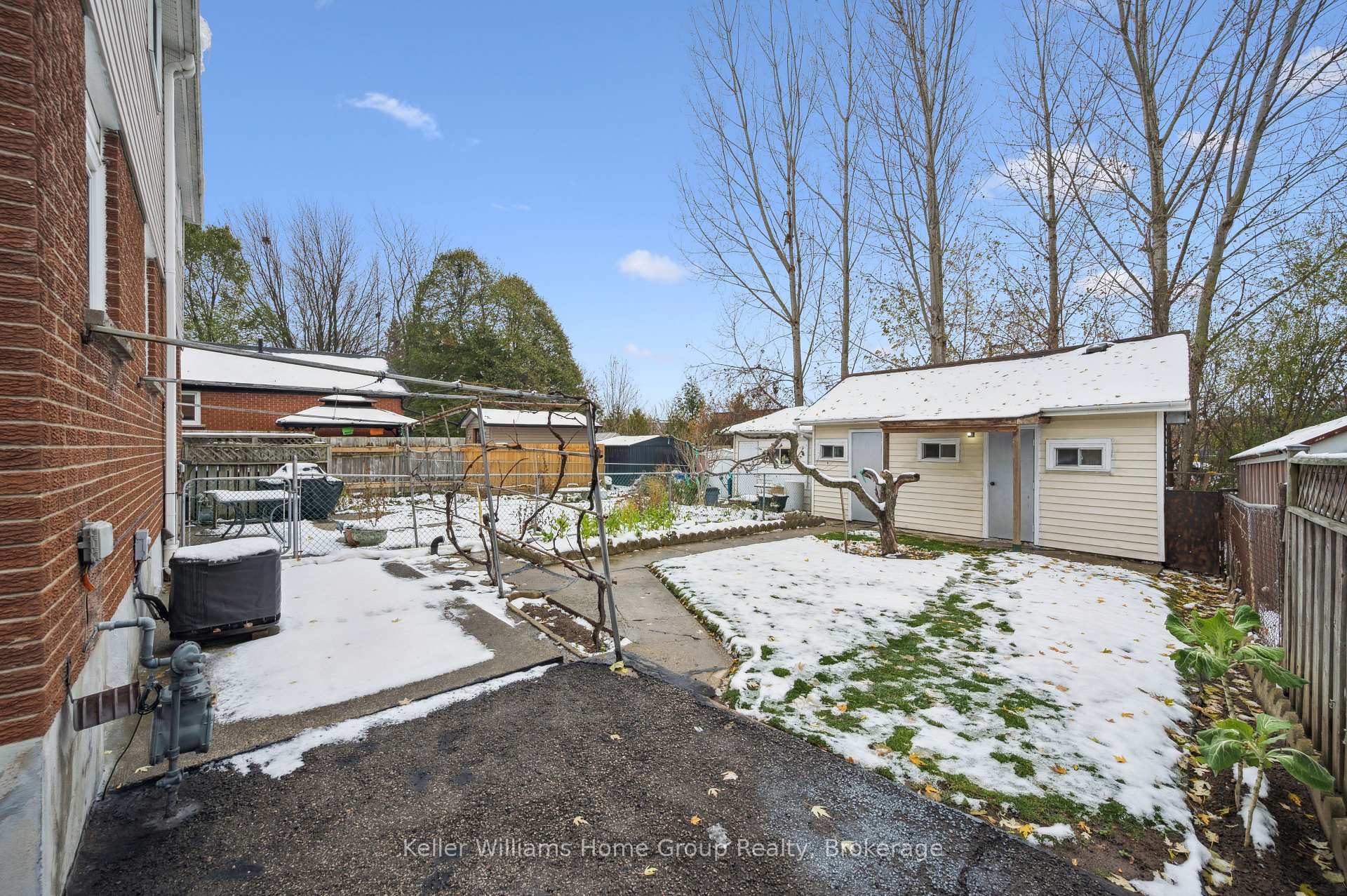 Photo 37 of 46 Montana Road, Guelph, Victoria North — HOMEH