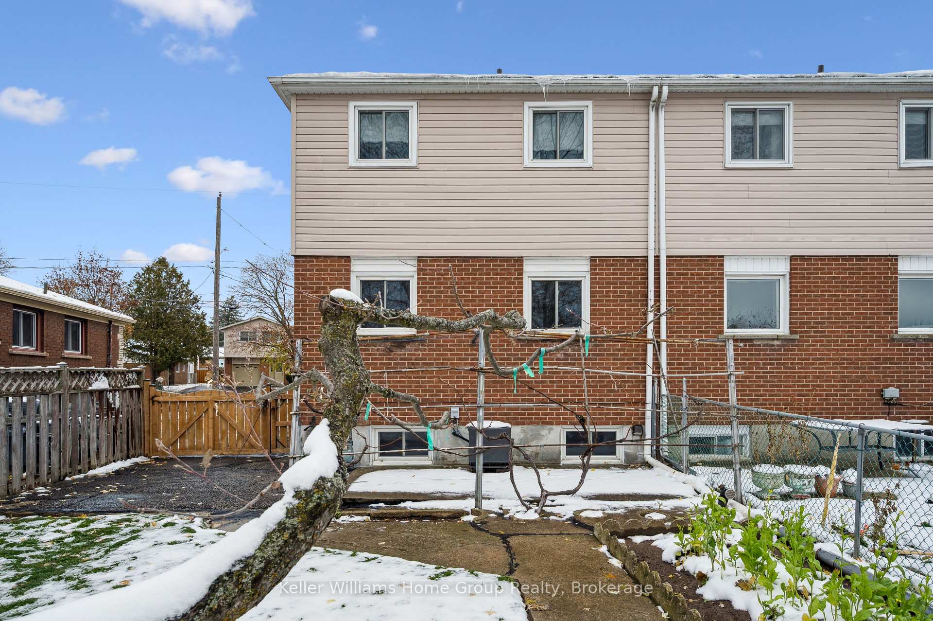 Photo 41 of 46 Montana Road, Guelph, Victoria North — HOMEH