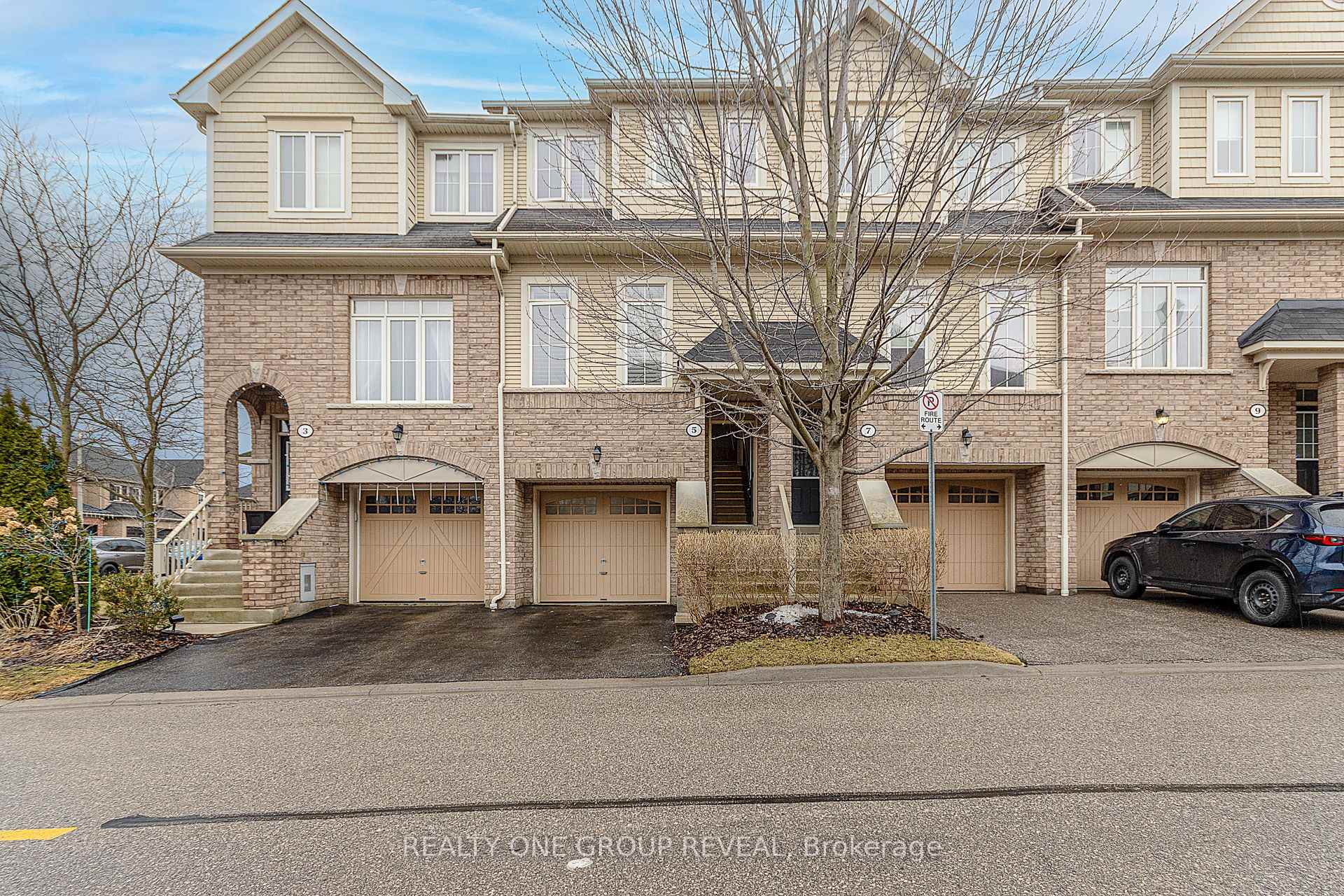 Front of 5 Martinworth Lane S