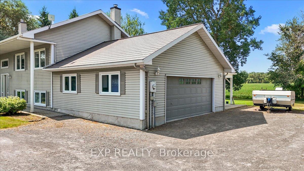 Photo 2 of 1564 Ninth Line Road, Ottawa, Osgoode Twp North of Reg Rd 6 — HOMEH