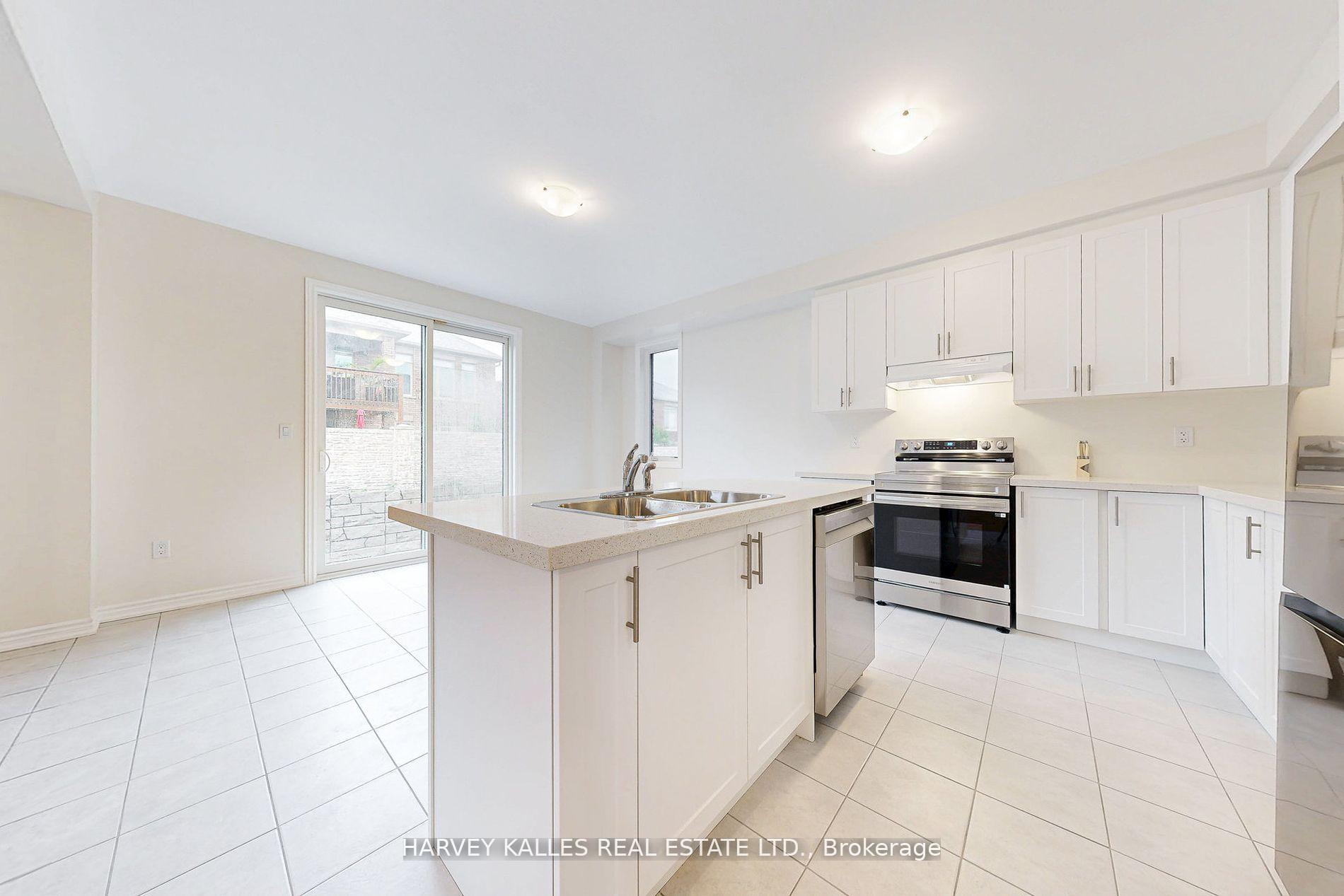 Photo 17 of 53 Lawrence D. Pridham Avenue, New Tecumseth, Alliston — HOMEH