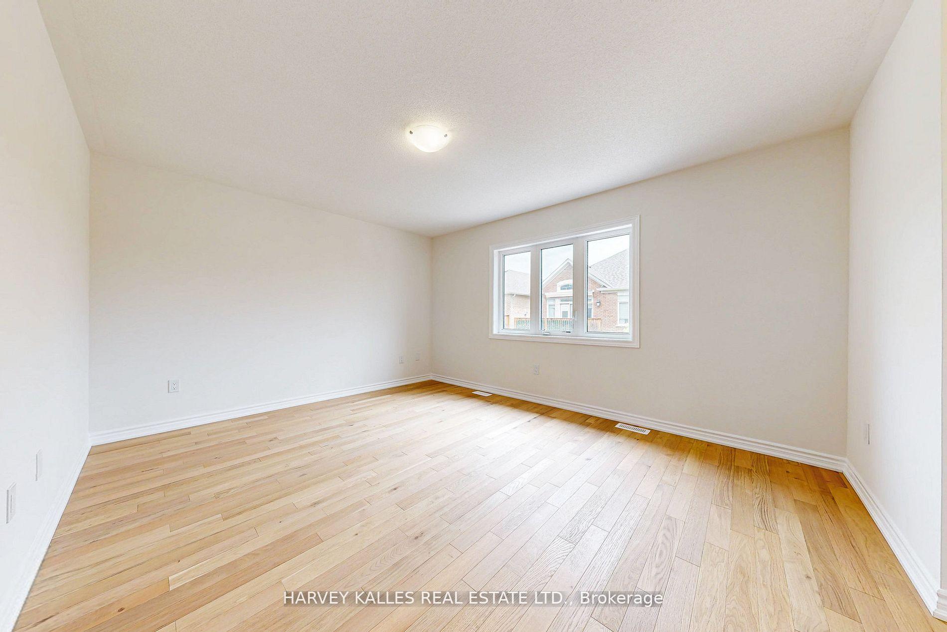 Photo 25 of 53 Lawrence D. Pridham Avenue, New Tecumseth, Alliston — HOMEH