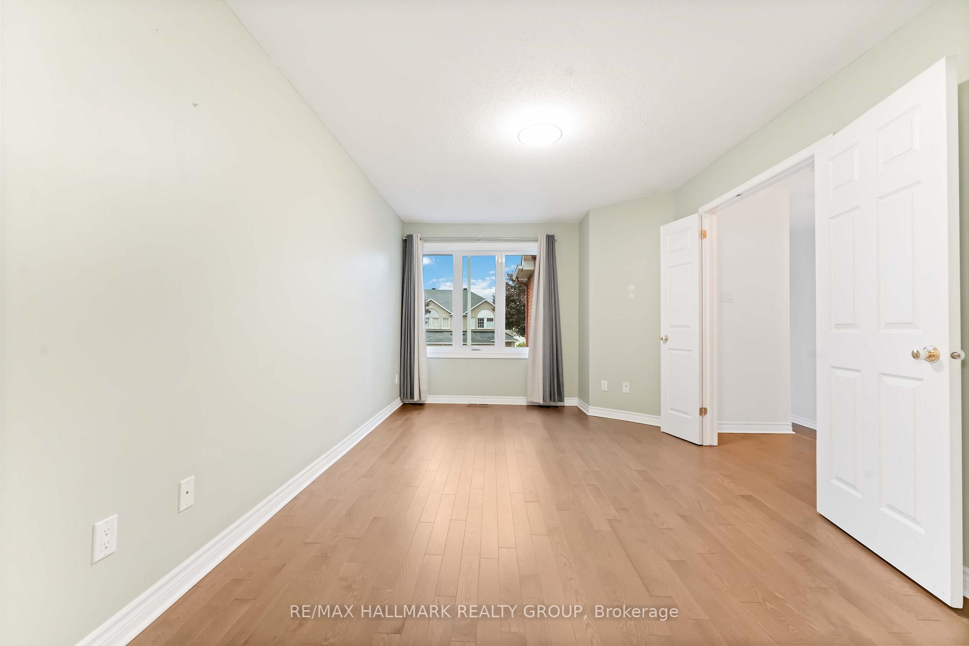 Photo 7 of 4656 Ogilvie Walk Crescent, Ottawa, Carson Grove — HOMEH