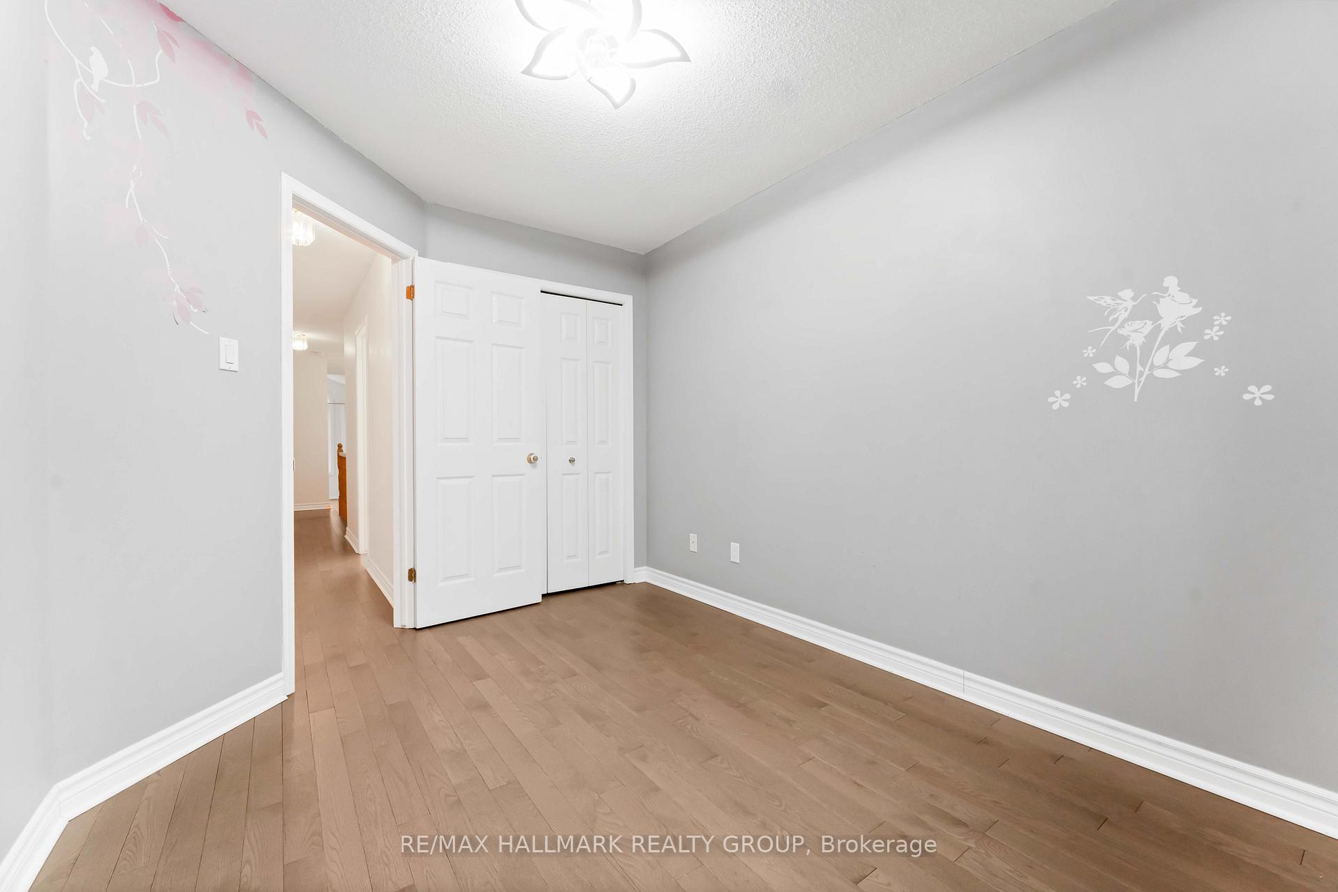 Photo 12 of 4656 Ogilvie Walk Crescent, Ottawa, Carson Grove — HOMEH