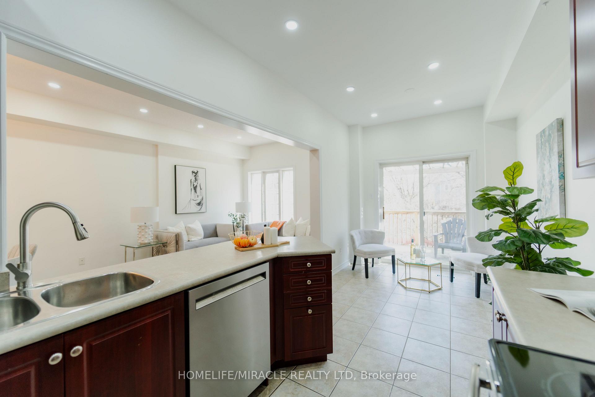 Photo 25 of 7 Taft Place, Clarington, Bowmanville — HOMEH
