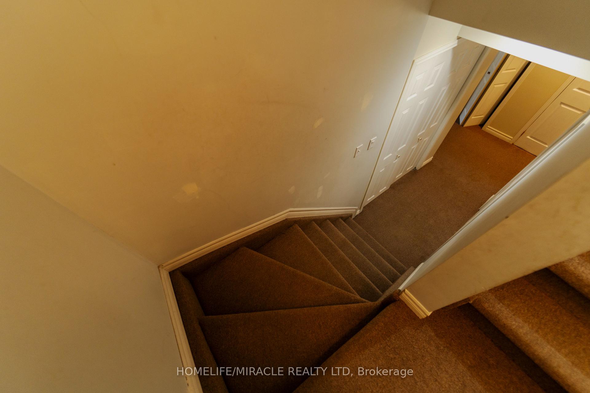 Photo 20 of 7 Taft Place, Clarington, Bowmanville — HOMEH