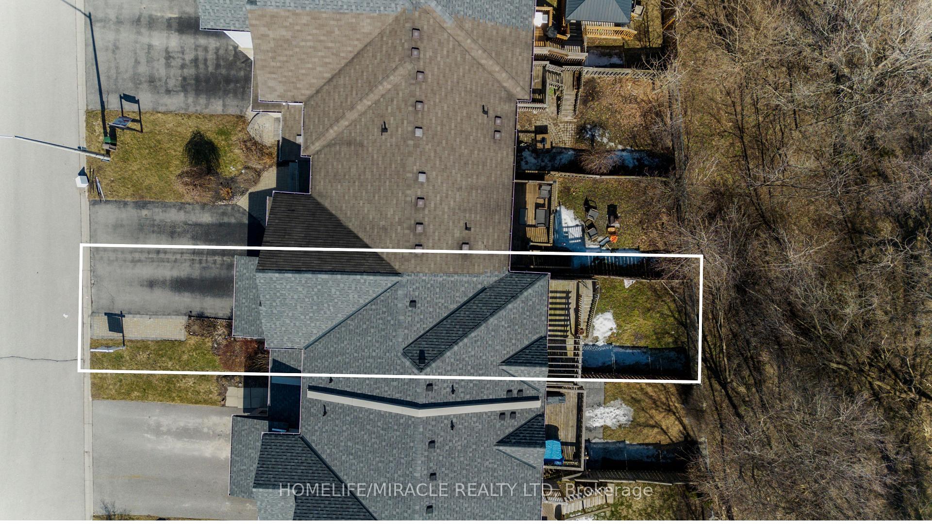 Photo 21 of 7 Taft Place, Clarington, Bowmanville — HOMEH