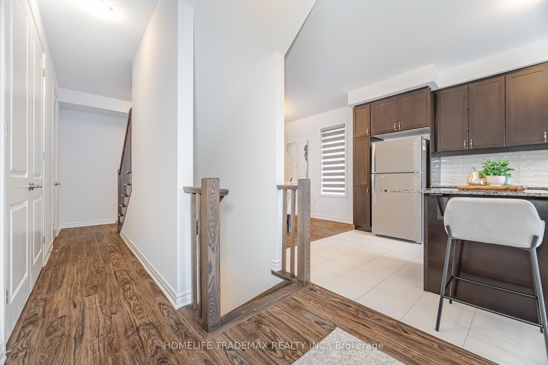 Photo 6 of 36 Melmar Street, Brampton, Northwest Brampton — HOMEH