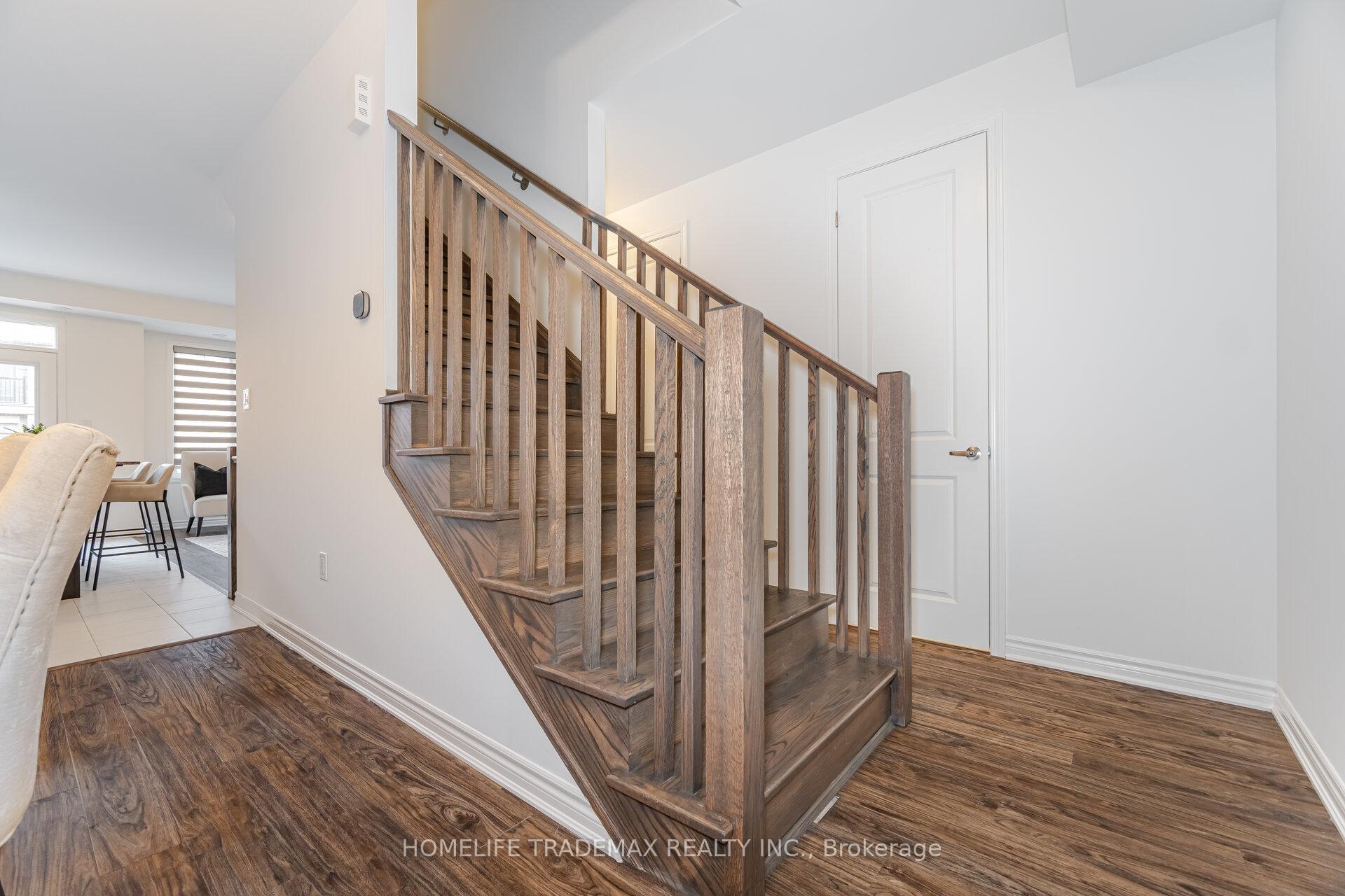 Photo 18 of 36 Melmar Street, Brampton, Northwest Brampton — HOMEH