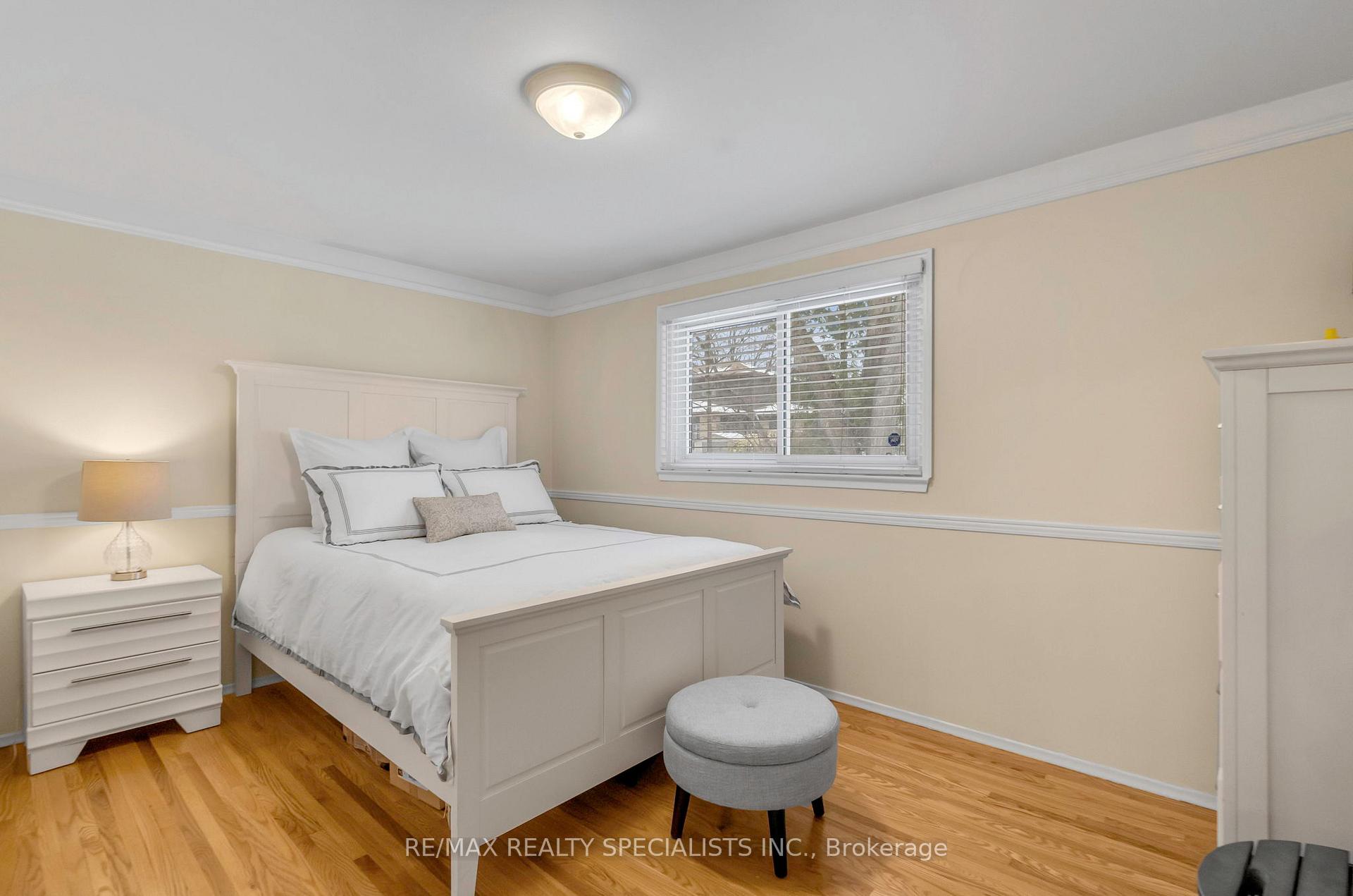 Photo 3 of 63 Lockton Crescent, Brampton, Brampton East — HOMEH
