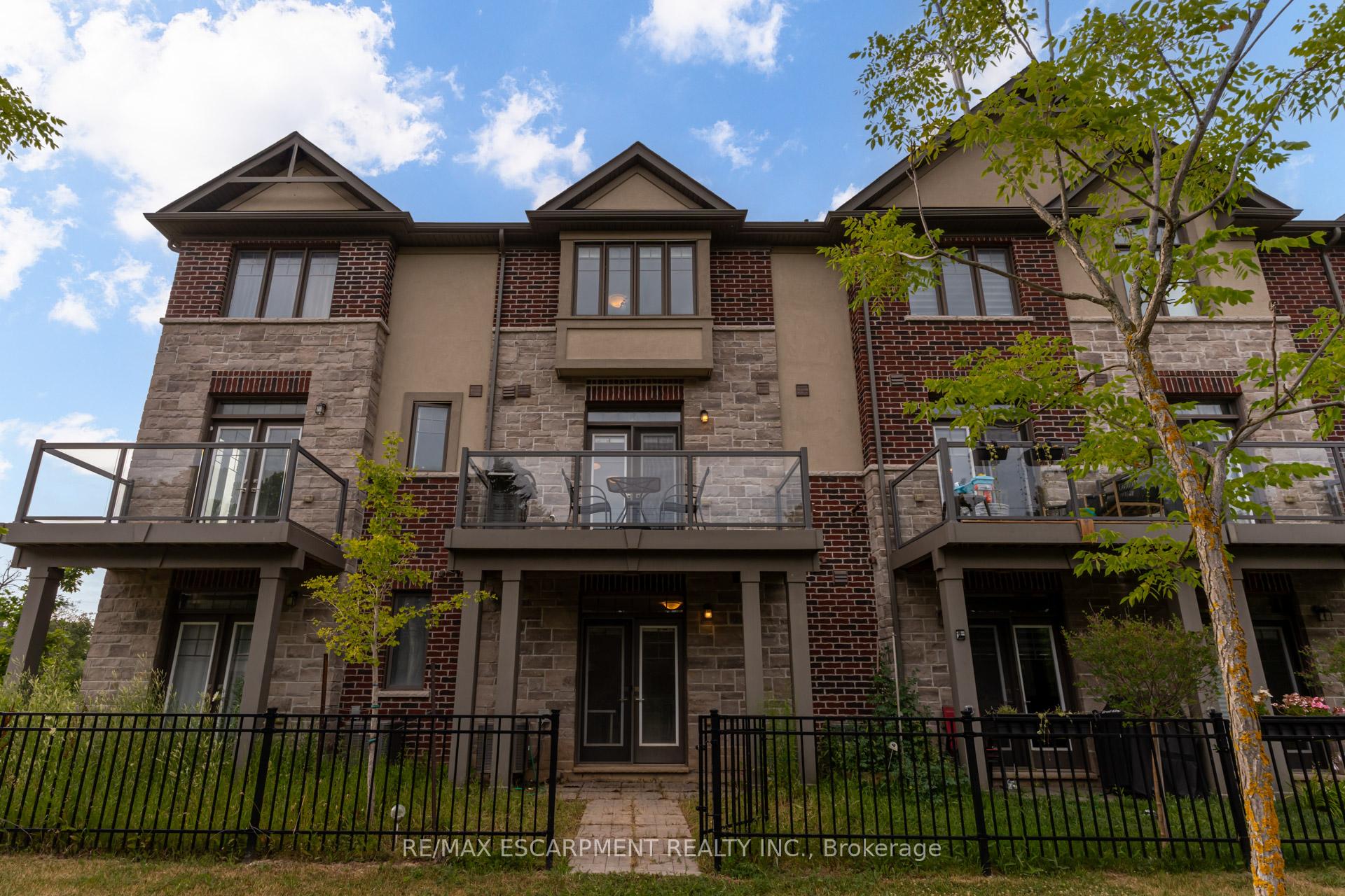 Photo 30 of 13 Pringle Lane, Hamilton, Ancaster — HOMEH