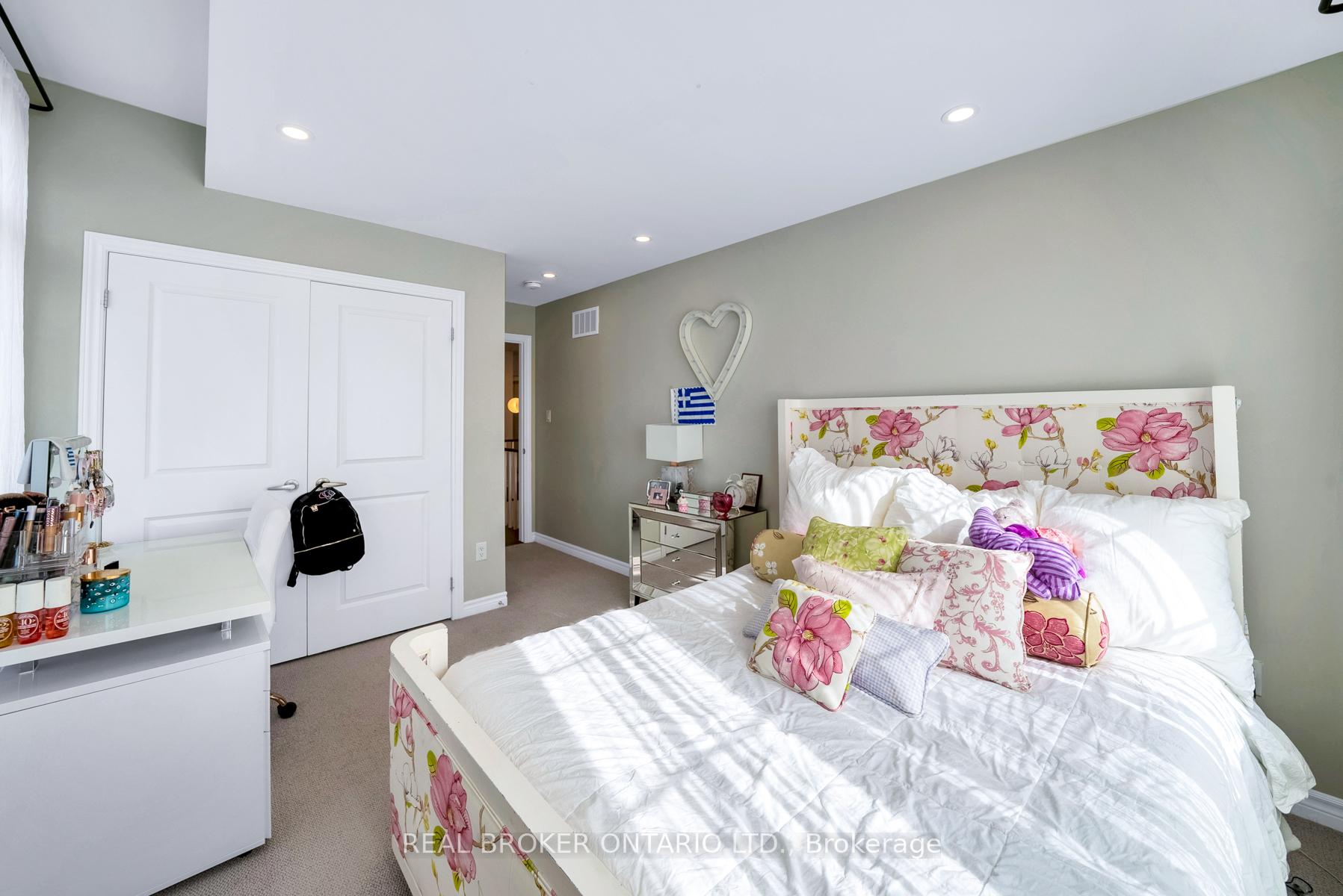 Photo 20 of 49 Mulgrave Street, Whitby, Rural Whitby — HOMEH